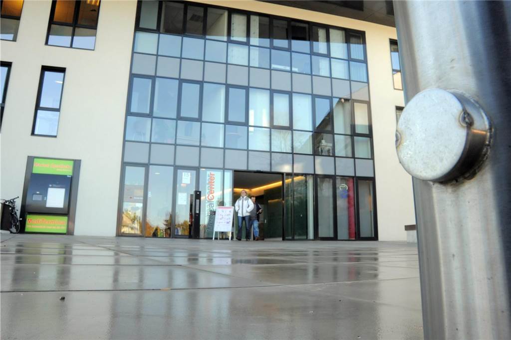 Dr. Onnebrink geht in den Ruhestand: Praxis bleibt in Familienhand Im Erdgeschoss des Ärztehauses, das offiziell Medical-Center heißt, ist die Praxis Onnebrink.