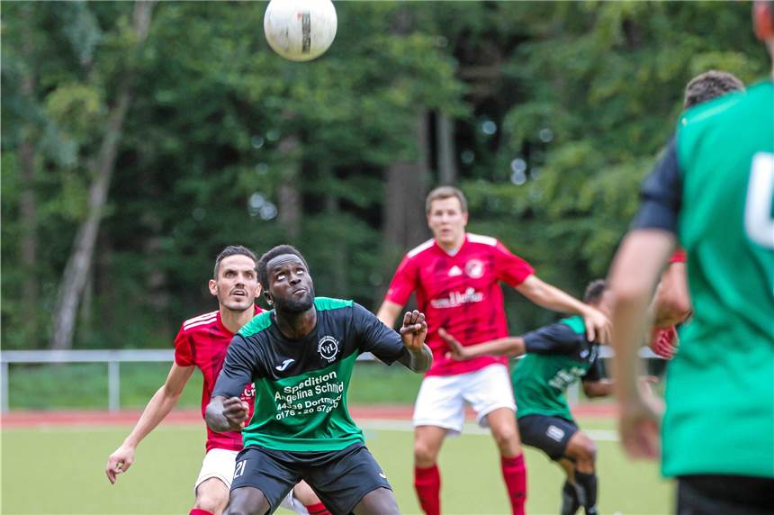 Moussa Fall von Kirchderne nach Kemminghausen: Neuer Verein zwischen Moschee und Fahrschule Im ersten Spiel der noch jungen Saison stand Moussa Fall in der Startelf. Schuetze