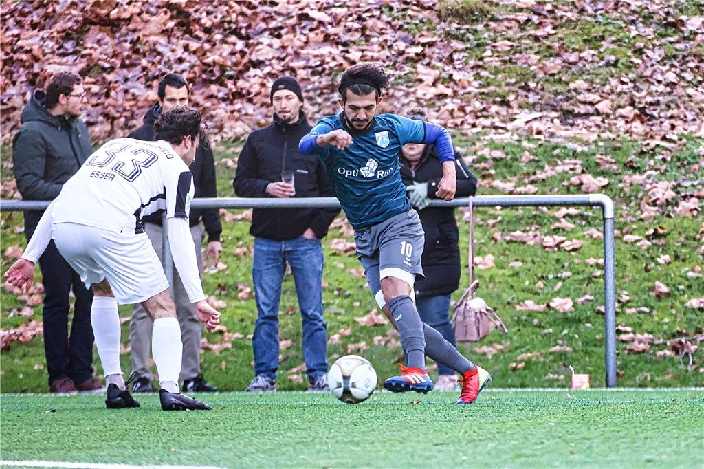 Im ersten Testspiel des Jahres 2023 kam der Westfalenligist Wacker Obercastrop zu einem 1:1 (1:0) gegen den Regionalligisten SG Wattenscheid 09. Kevin Holz hatte auf Vorlage von Elvis Shala zum 1:0 getroffen.