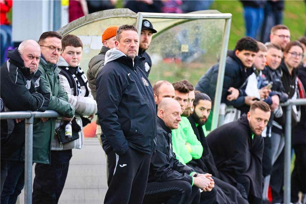 Im ersten Testspiel des Jahres 2023 kam der Westfalenligist Wacker Obercastrop zu einem 1:1 (1:0) gegen den Regionalligisten SG Wattenscheid 09. Kevin Holz hatte auf Vorlage von Elvis Shala zum 1:0 getroffen.