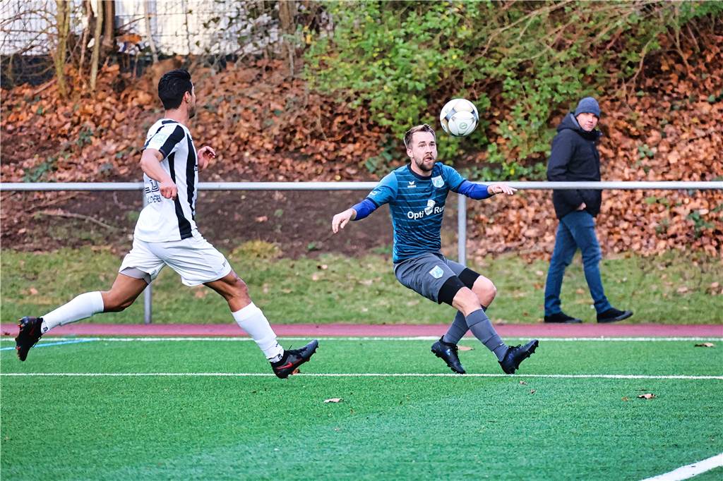 Im ersten Testspiel des Jahres 2023 kam der Westfalenligist Wacker Obercastrop zu einem 1:1 (1:0) gegen den Regionalligisten SG Wattenscheid 09. Kevin Holz hatte auf Vorlage von Elvis Shala zum 1:0 getroffen.