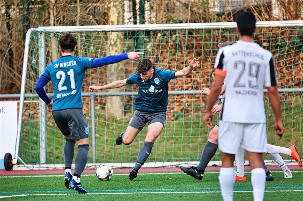 Im ersten Testspiel des Jahres 2023 kam der Westfalenligist Wacker Obercastrop zu einem 1:1 (1:0) gegen den Regionalligisten SG Wattenscheid 09. Kevin Holz hatte auf Vorlage von Elvis Shala zum 1:0 getroffen.