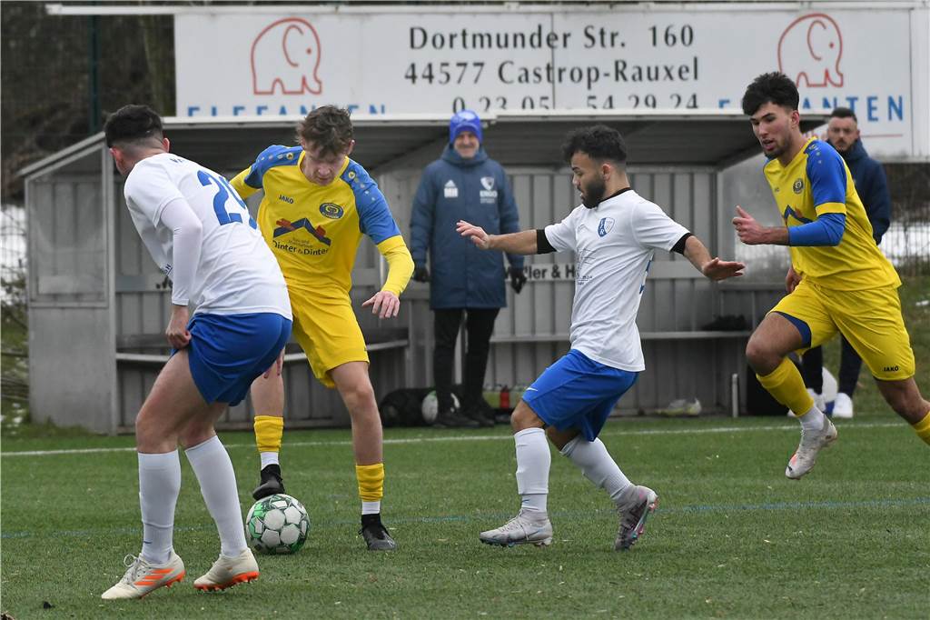 Im ersten Testspiel des Jahres 2024 trennten sich Bezirksligist Spvg Schwerin und der Dortmunder Kreisligist VfR Kirchlinde mit einem 1:1.