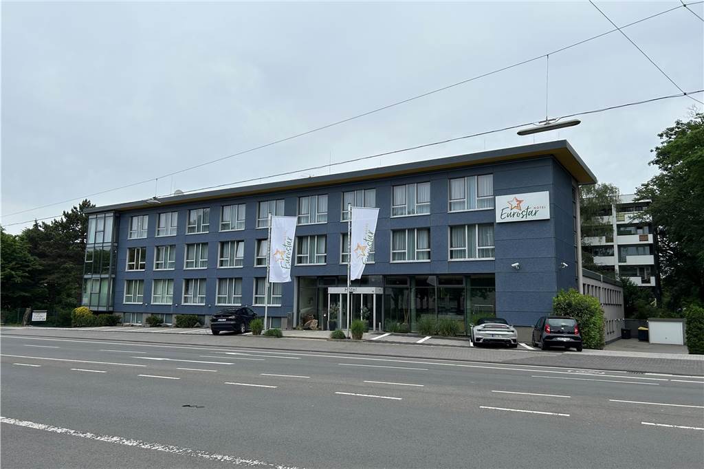 Beeinflusst durch das Champions-League-Finale: Hotelzimmer werden knapp Das Eurostar Hotel an der Bahnhofstraße in Castrop-Rauxel