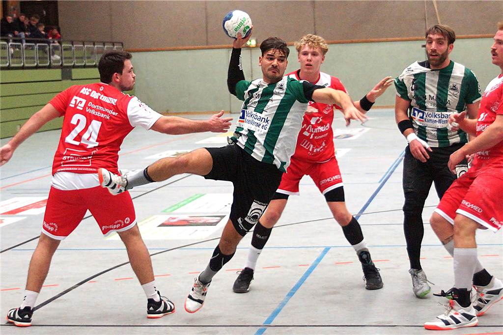 Wird die Handball-Saison fortgesetzt oder nicht? Verband wappnet sich für beide Szenarien Im Falle eines Meisterschaftsabbruchs wird es keine Absteiger geben. Teams, die aufsteigen wollen, sollen aber an einer Aufstiegsrunde teilnehmen können.