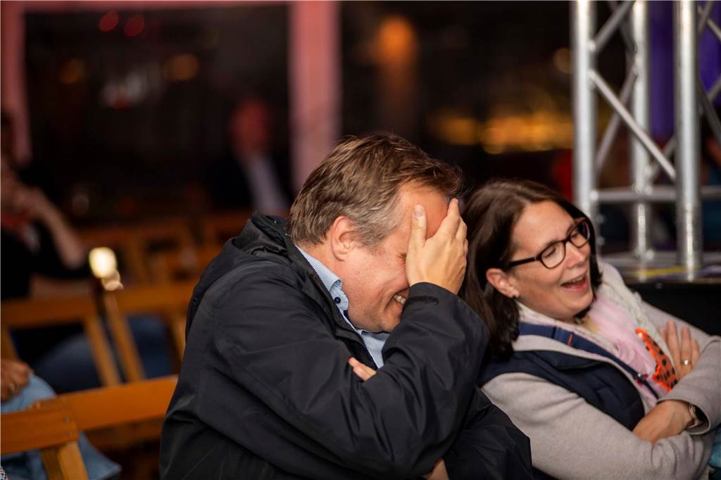 Im Festzelt auf dem Marktplatz gab es am Dienstagabend (10.9.) einen Comedy-Abend mit Jens Heinrich Claassen, Serhat Dogan und Erasmus Stein. Anlass war die Ökumenische Glaubenswoche zum Thema Nachaltigkeit.