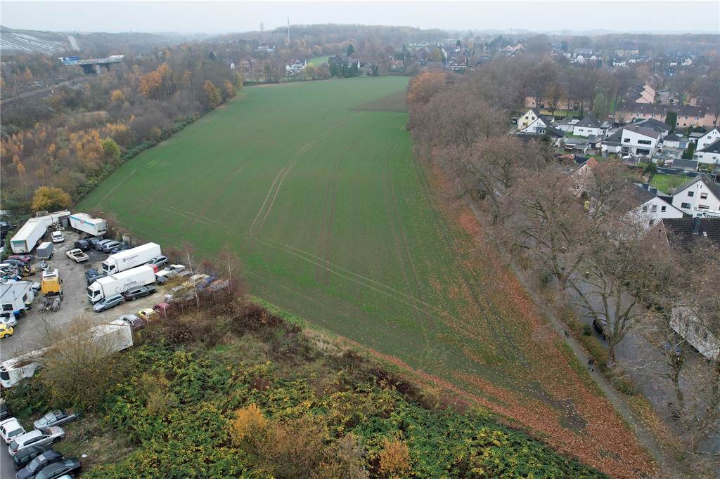 Nach Urteil zu Bürgerentscheiden: BI legt Rechtsmittel ein Im Fokus der Bürgerentscheide: die Flächen Klötersfeld und Derner Straße in Lünen, die zu Gewerbegebieten umgewandelt werden sollen.