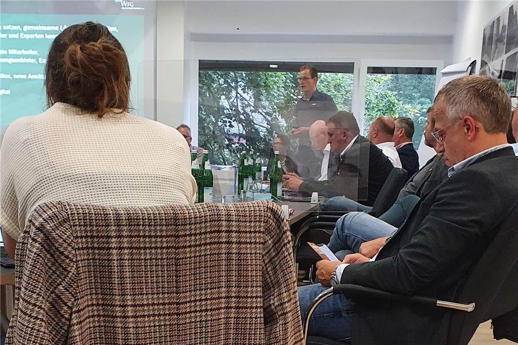 Überraschender Rückzug: Prof. Dr. Wigger schmeißt im Rat hin Im Gegensatz zu diesem Bild fehlte Berthold Wigger (r.) nicht selten in den Ratssitzungen.