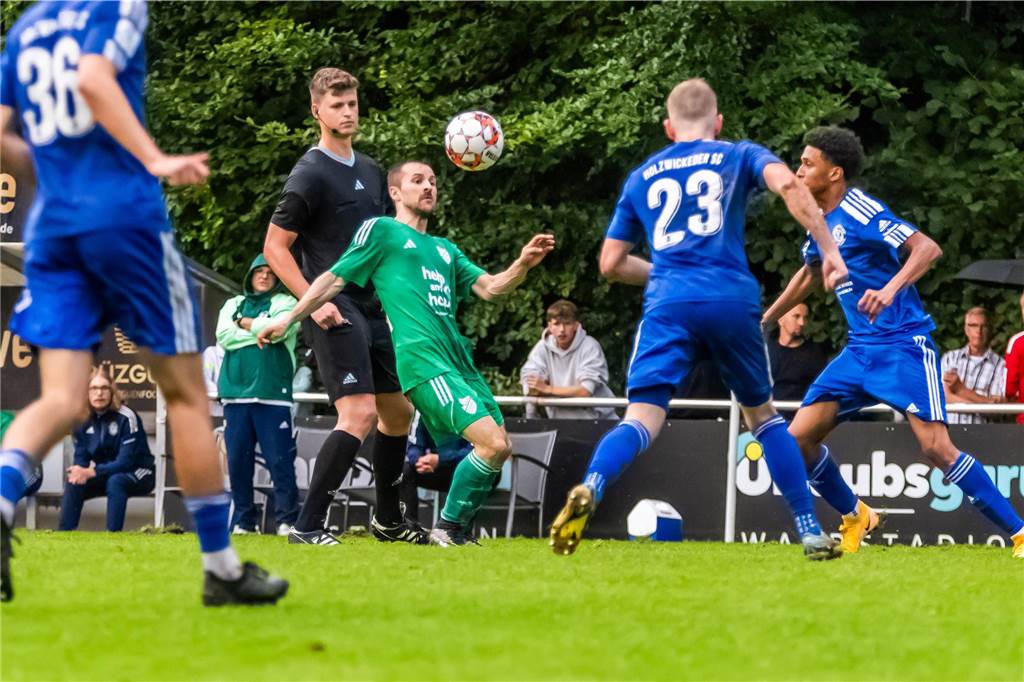 Im großen Finale besiegte Holzwickede den BSV Schüren.