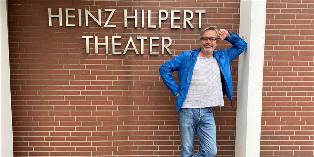 Premiere für Theater-Pädagogen: Stefan Salzmann aus Cappenberg wagt gerne Neues Im Heinz-Hilpert-Theater erlebt Theater-Pädagoge Stefan Salzmann aus Cappenberg sein erstes Festival Junges Theater mit.