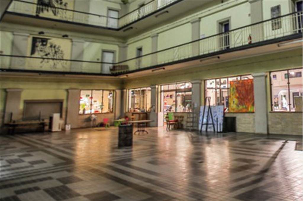 Millionenprojekt: Neues Hotel mit 40 Doppelzimmern kommt auf das Zechengelände in Dorsten Im hinteren Eckbereich der Lohnhalle wird sich künftig die Hotel-Rezept befinden. Die Lohnhalle selbst wird gleichzeitig Hotel-Lobby und Treffpunkt für die Mieter der dortigen Ateliers und Büros.