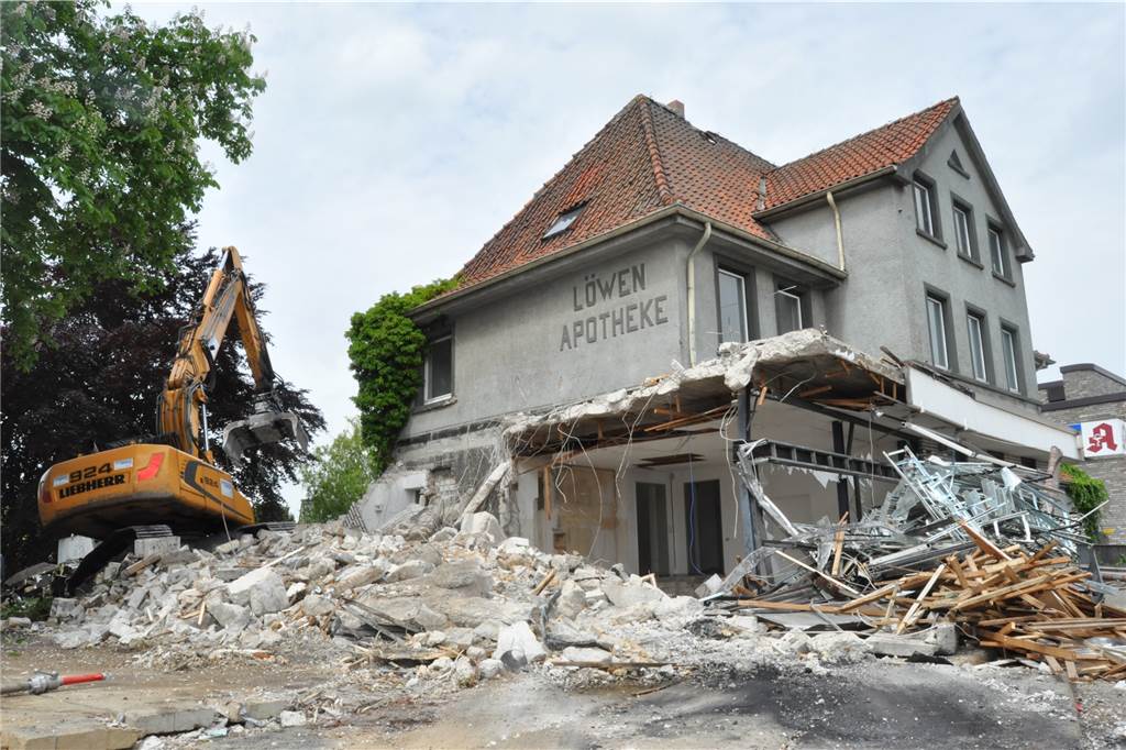 Im Jahr 2015 ist die Löwenapotheke in Selm abgerissen worden. 