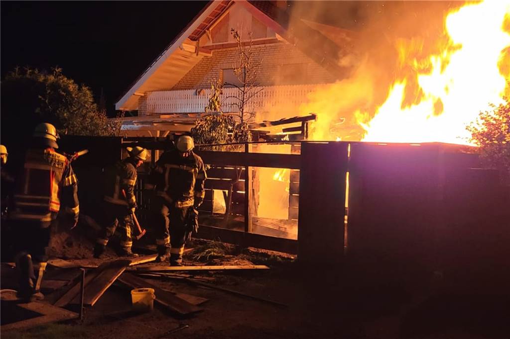 Leiter der Feuerwehr blickt auf turbulentes Jahr 2022 zurück Im Juni des vergangenen Jahres wurde die Feuerwehr zu einem Gebäude gerufen, das vollkommen ausgebrannt war.