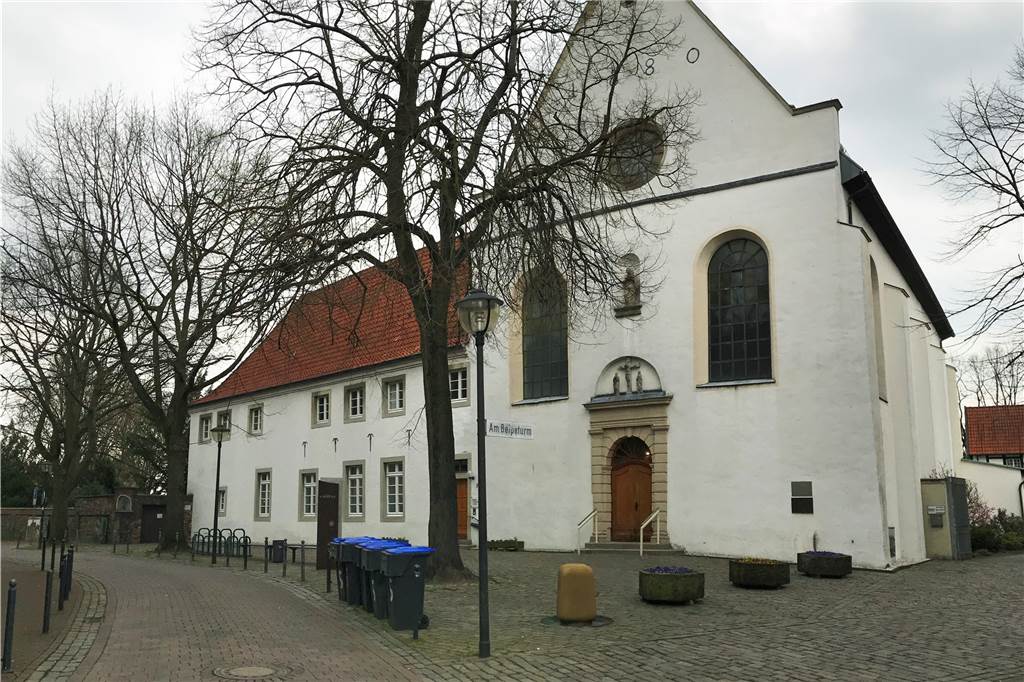 Das Kaupzinerkloster von außen