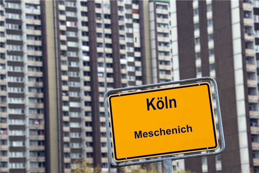 Mobile Impfteams impfen ab Montag in den sozialen Brennpunkten von Köln Im Kölner Stadtteil Meschenich steht der sogenannte Kölnberg, eine Hochhaussiedlung am Rande der Stadt. Hier liegt die Corona-Inzidenz um ein vielfaches höher, als in anderen Stadtteilen.