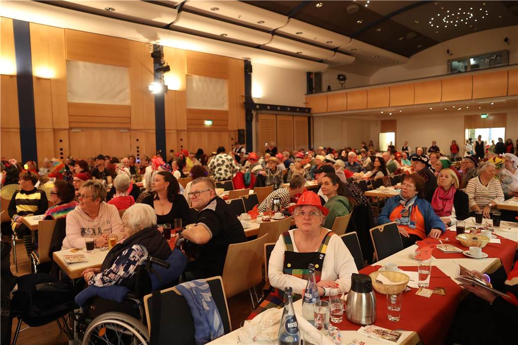 Im Kolpingsaal wurde am Samstag (15. Februar) der Werner "Karneval mit Kaffeeklatsch" gefeiert.