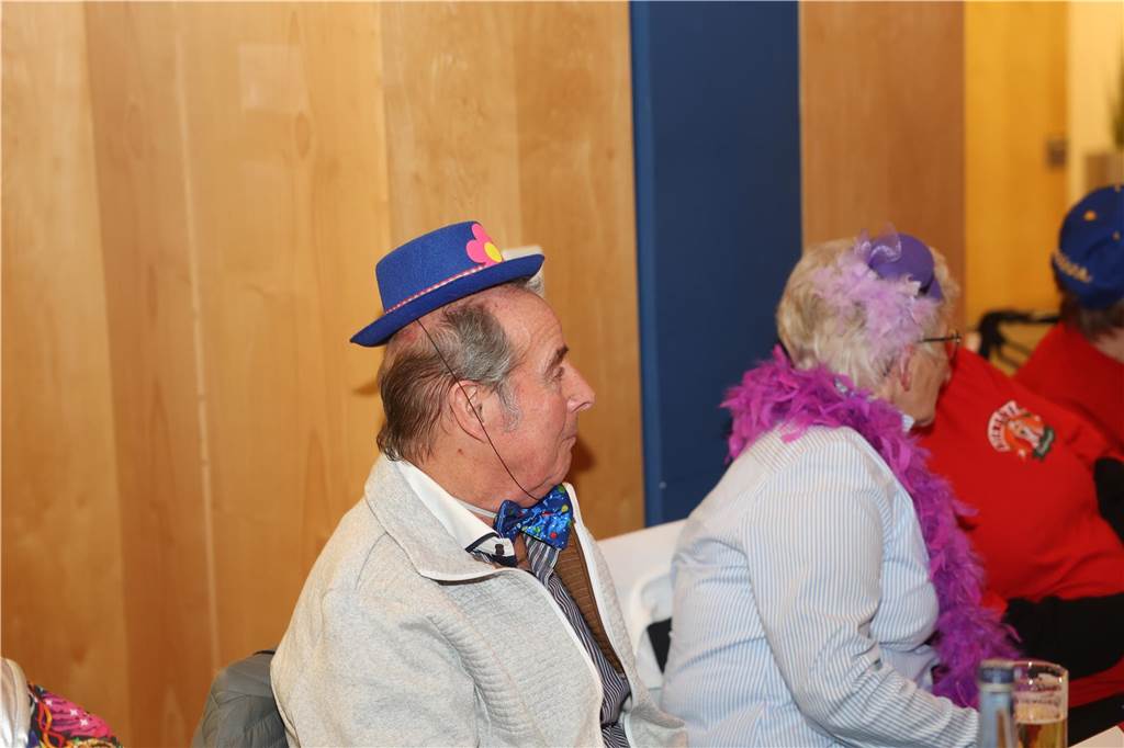 Im Kolpingsaal wurde am Samstag (15. Februar) der Werner "Karneval mit Kaffeeklatsch" gefeiert.