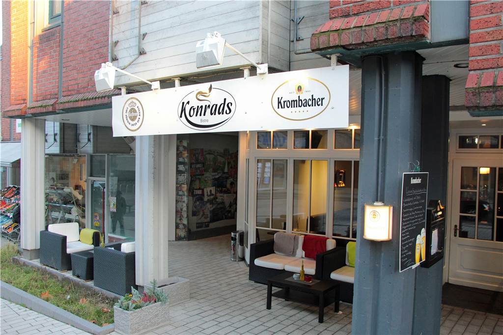 Festzelt, Disko und drei Kneipen fehlen: Gastronomen erwarten Ansturm auf Kneipen zu Sim-Jü Im Konrads Bistro ist Platz für etwa 150 Personen.