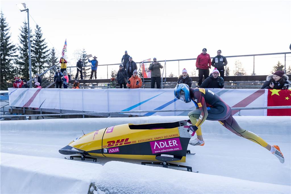 Hundertstel-Roulette in Lillehammer: Laura Nolte rast aufs Podest Laura Nolte im Monobob