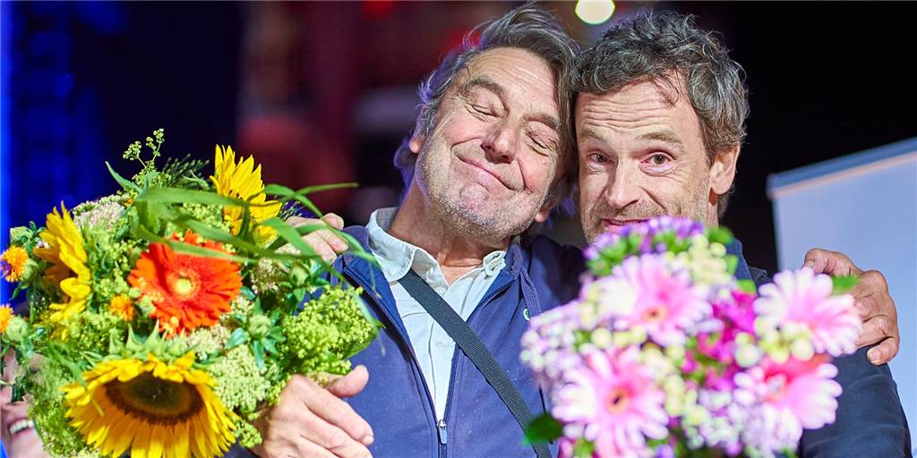 Erstes Drehbuch von Hartmann: Der neue Dortmund-Tatort wird überraschend witzig Im neuen Tatort trifft Kommissar Peter Faber seinen Vater (l.).