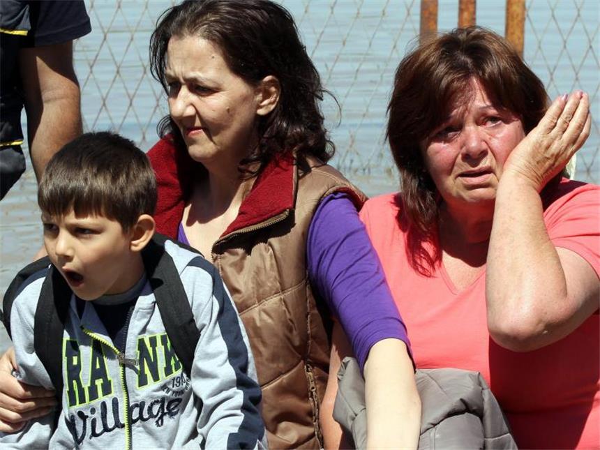 Balkanländer erwarten weitere Flutwellen Im Norden von Bosnien-Herzegowina werden Häuser evakuiert. Foto: Fehim Demir