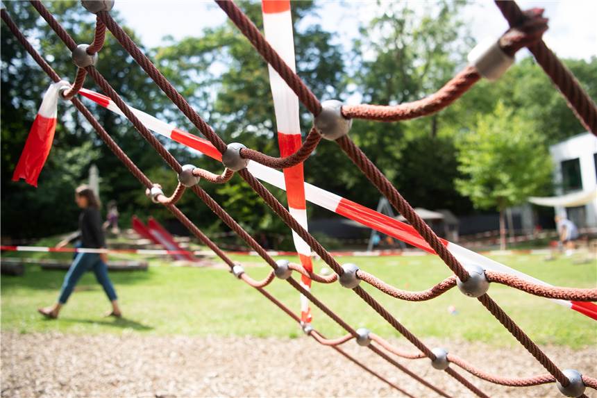 Kitas sollen offen bleiben - trotzdem steigt die Zahl der coronabedingten Schließungen Im Oktober mussten 173 Kitas in NRW coronabedingt schließen.