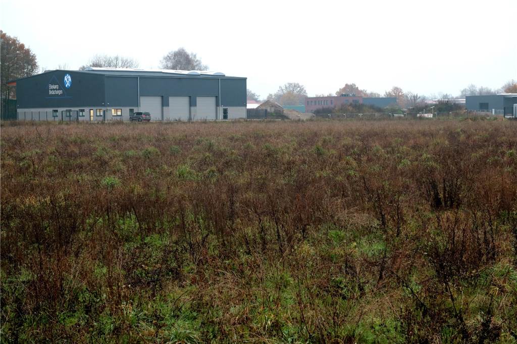 Flüchtlingsunterkünfte: Zwei Neubau-Standorte stehen fest Im Ortsteil Heek wird die Unterkunft auf der Ex-Hülsta-Fläche (Gewerbegebiet Stroot) entstehen. Welches Grundstück es im Detail wird, ist noch offen.