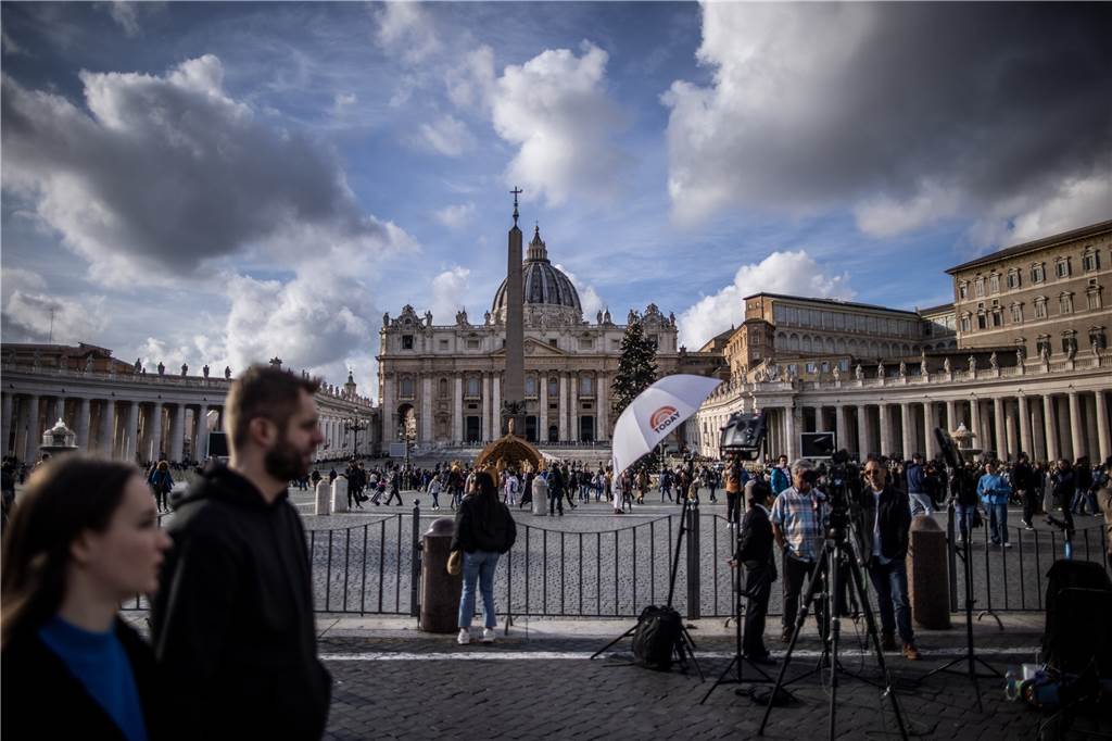 Meine Begegnung mit Papst Benedikt XVI.: Redakteurin erinnert sich Ansicht des Petersdoms