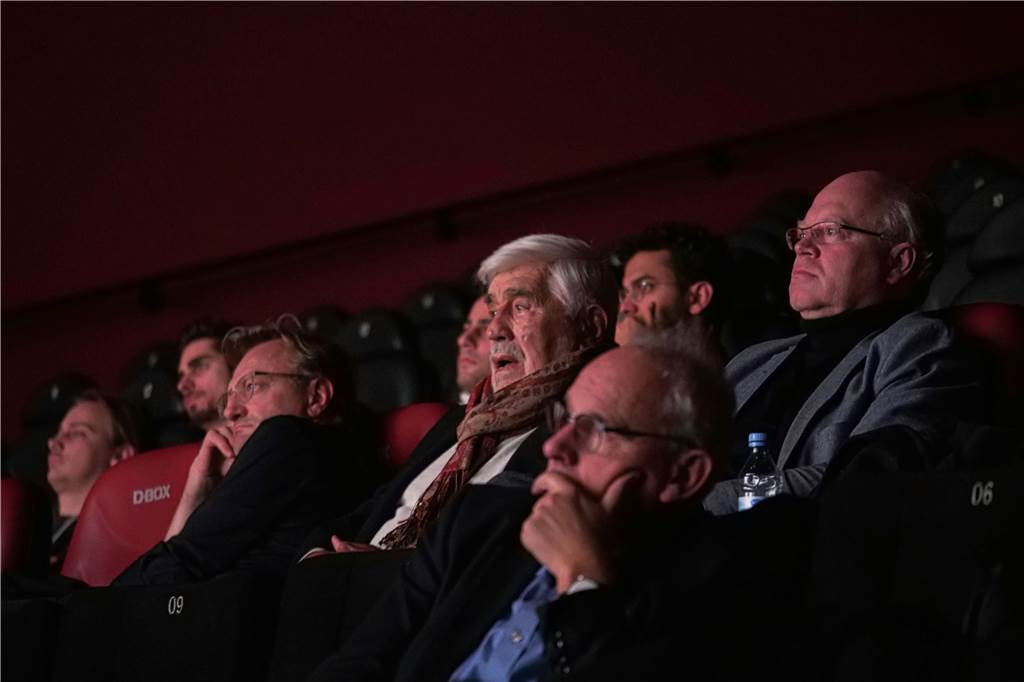 Schauspiel-Legende Mario Adorf (92) glaubt nicht an das Jenseits Im Publikum schaute sich Mario Adorf die Böll-Verfilmung "Die verlorene Ehre der Katharina Blum" an.