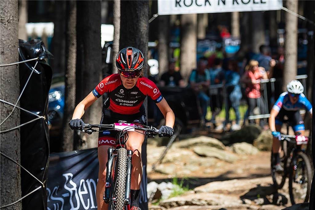 Die Halternerin Emma Blömeke fuhr Rennen vor 30.000 Zuschauern „Im Radsport ist alles möglich“, lautet ihr Motto.