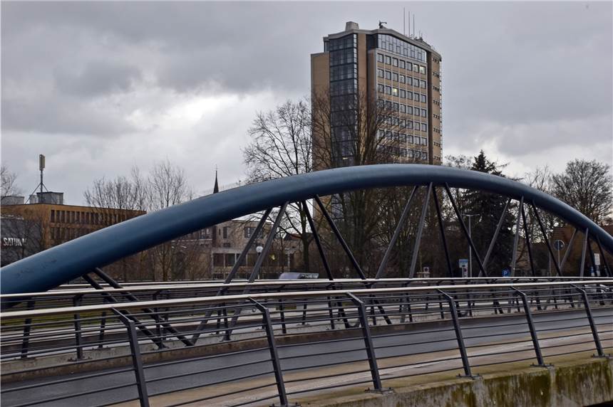 Corona-Krise kostet die Stadt Lünen wohl bis zu 17,5 Millionen Euro Im Rathaus wird gerechnet: Wie teuer wird die Corona-Krise für die Stadt Lünen?