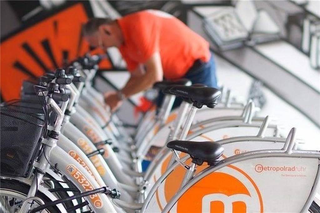 Radfahren gegen Gebühr: Diese 15 Verleih-Standorte soll es geben Im Ruhrgebiet gibt es solche Verleih-Stationen schon seit Jahren.