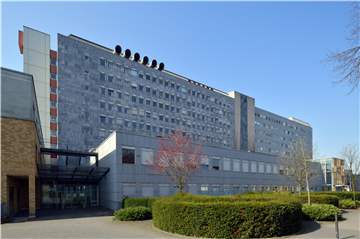 Im St.-Marien-Hospital sind Besuche derzeit weiterhin nur in Einzelfällen möglich.