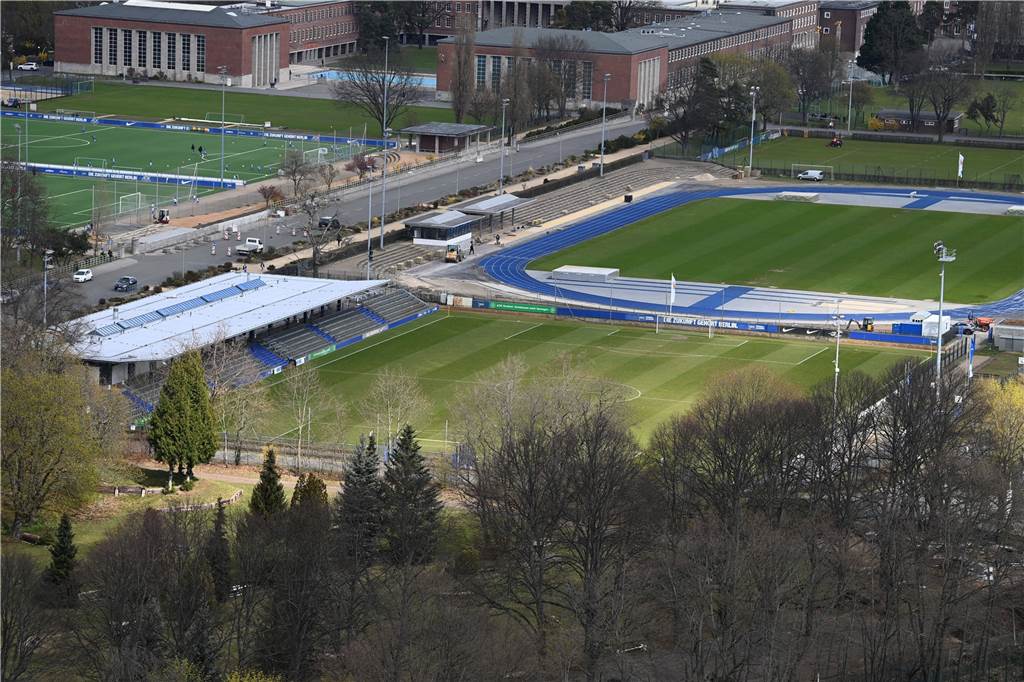 Vor dem Finale um die Deutsche Meisterschaft: Historie spricht für die BVB-U19 Im Stadion auf dem Wurfplatz steigt am Sonntag das DM-Finale zwischen Hertha BSC und Borussia Dortmund.