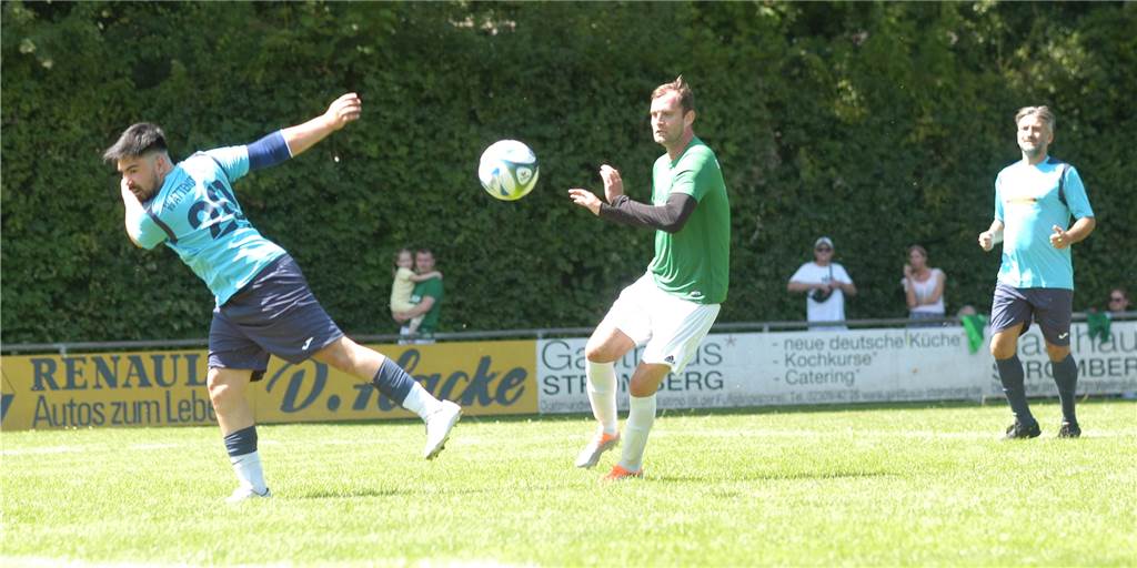 Nach rassistischer Beleidigung: Kreis fordert GW Erkenschwick zu einer Stellungnahme auf Im Testspiel zwischen GW Erkenschwick II und SG Wattenscheid 09 II hatte es kurz vor Schluss eine rassistische Beleidigung eines Gästespielers gegeben.