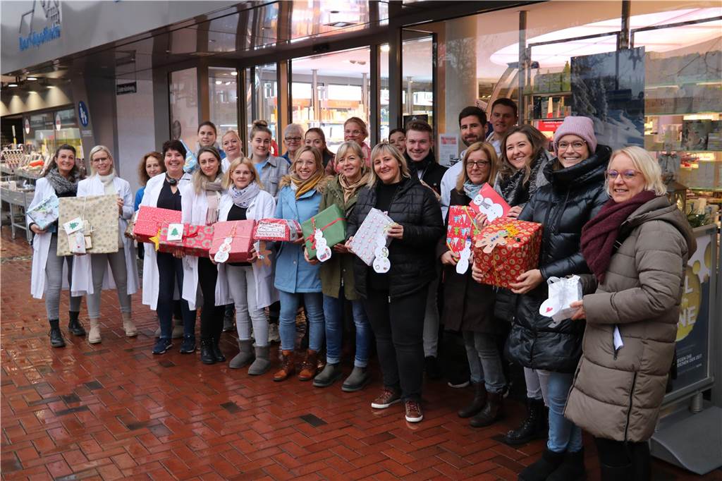 Kirchhellen macht Wünsche wahr: Wunschbaumaktion startet bald Im vergangenen Jahr brachen die Beteiligten mit 147 Geschenken ihren eigenen Rekord.