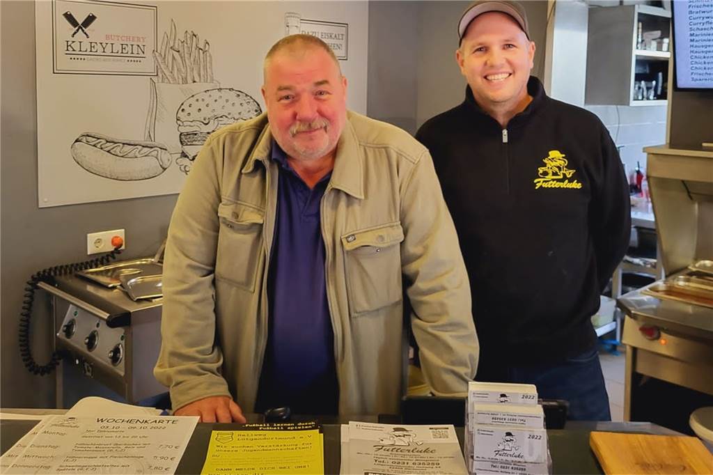 Chef der Futterluke führt Ruhetag ein: „Druck war nicht auszuhalten“ René Rosenthal (r.), Chef der Futterluke, und sein Vorgänger Andreas Neumann