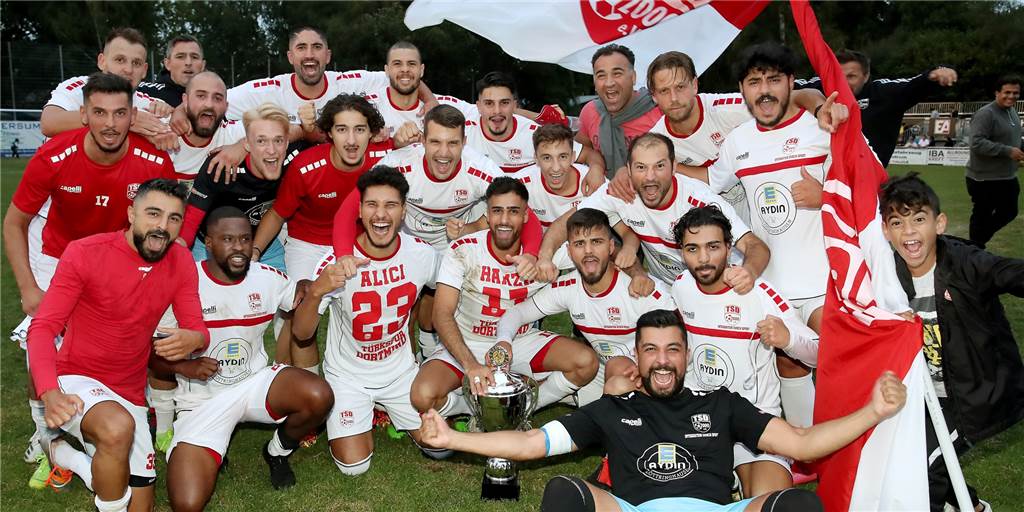 Aplerbecker Hecker-Cup startet mit ungleichem Duell - Underdog gibt sich selbstbewusst Im vergangenen Jahr konnte Türkspor Dortmund den Hecker-Cup gewinnen. Ab Dienstag werden die Karten neu gemischt.