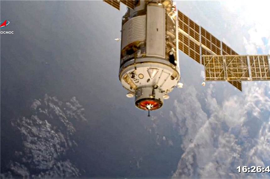 Zwischenfall im Weltall - ISS-Crew verliert Kontakt zur Erde Im Weltall ist es zu einem Zwischenfall gekommen.