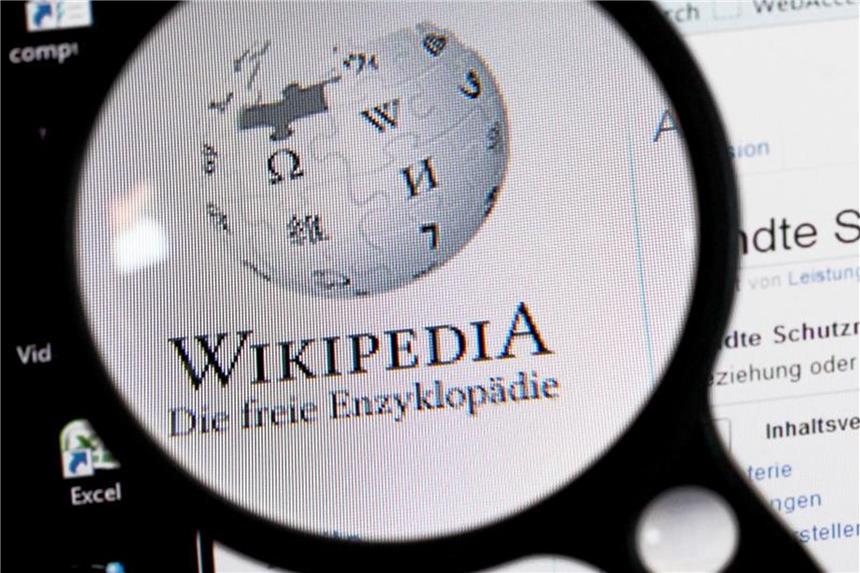 Wikipedia sperrt sächsische Behörden für einen Monat aus Im Wikipedia-Eintrag über Sachsen waren Passagen zum Thema Rassismus zeitweise gelöscht. Foto: Jens Büttner