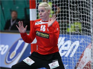 Immer unter Strom auf dem Spielfeld: Handball-Nationaltorhüterin Clara Woltering.