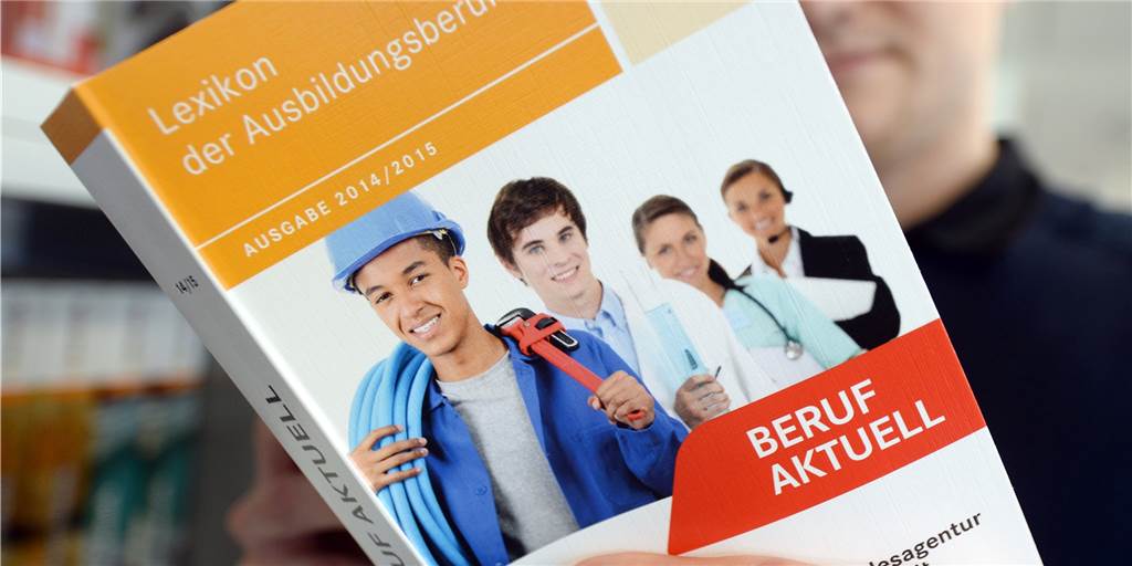 Zu wenig Azubis: Gebt den jungen Leuten Zeit, sich auszuprobieren Immer weniger Menschen entscheiden sich für eine Ausbildung.