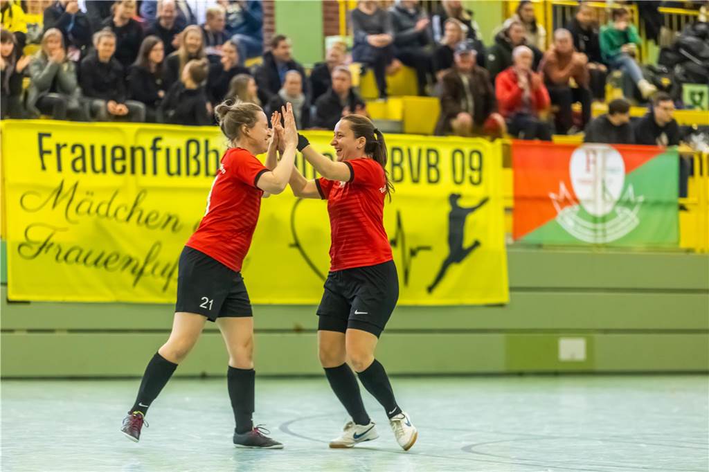 Impression vom Finaltag beim Dortmunder Hallenmasters der Frauen. Borussia Dortmund setzte sich im Finale gegen den TV Brechten durch und feierte den Sieg.