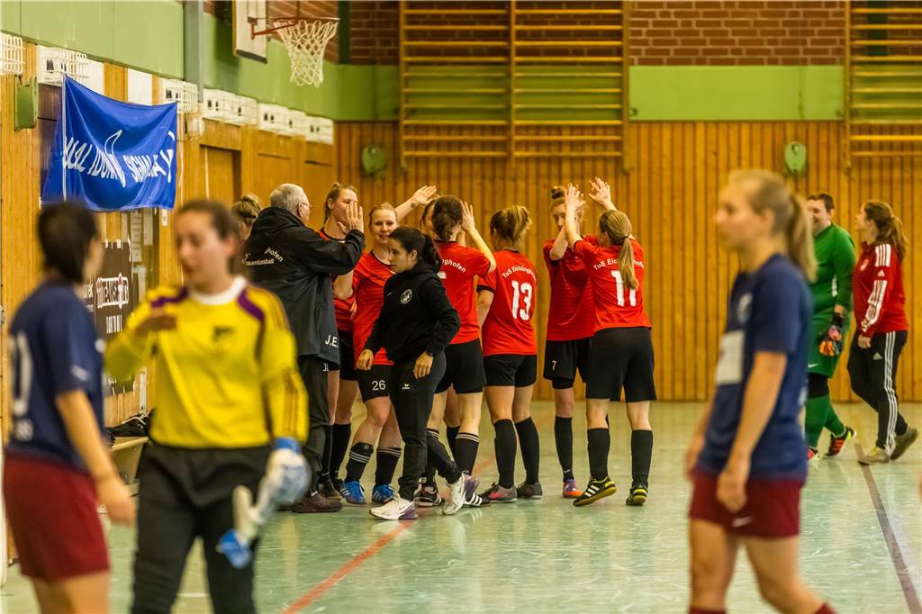 Impression vom Finaltag beim Dortmunder Hallenmasters der Frauen. Borussia Dortmund setzte sich im Finale gegen den TV Brechten durch und feierte den Sieg.