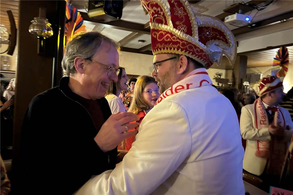 Impressionen der Auftaktveranstaltung beim EAV Karneval in der Gaststätte von Arno Brömmel in Erle.