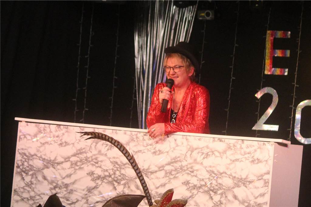 Impressionen der Auftaktveranstaltung beim EAV Karneval in der Gaststätte von Arno Brömmel in Erle.