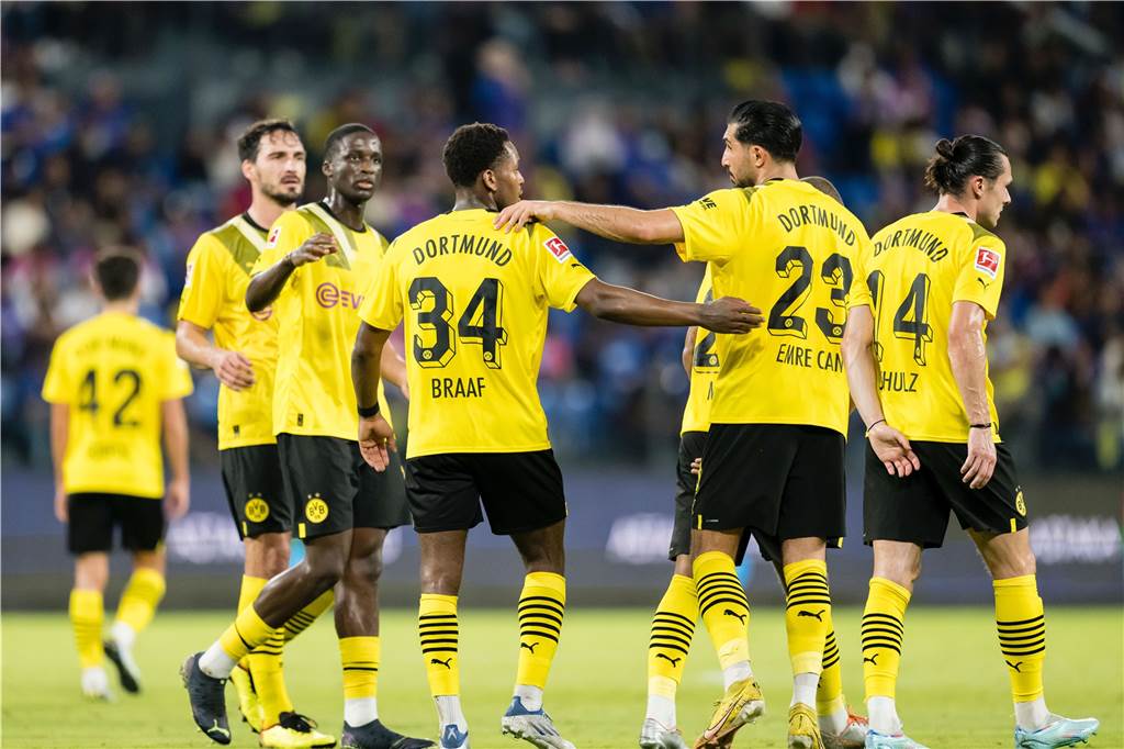Impressionen des BVB-Testspiels gegen die Johor Southern Tigers.