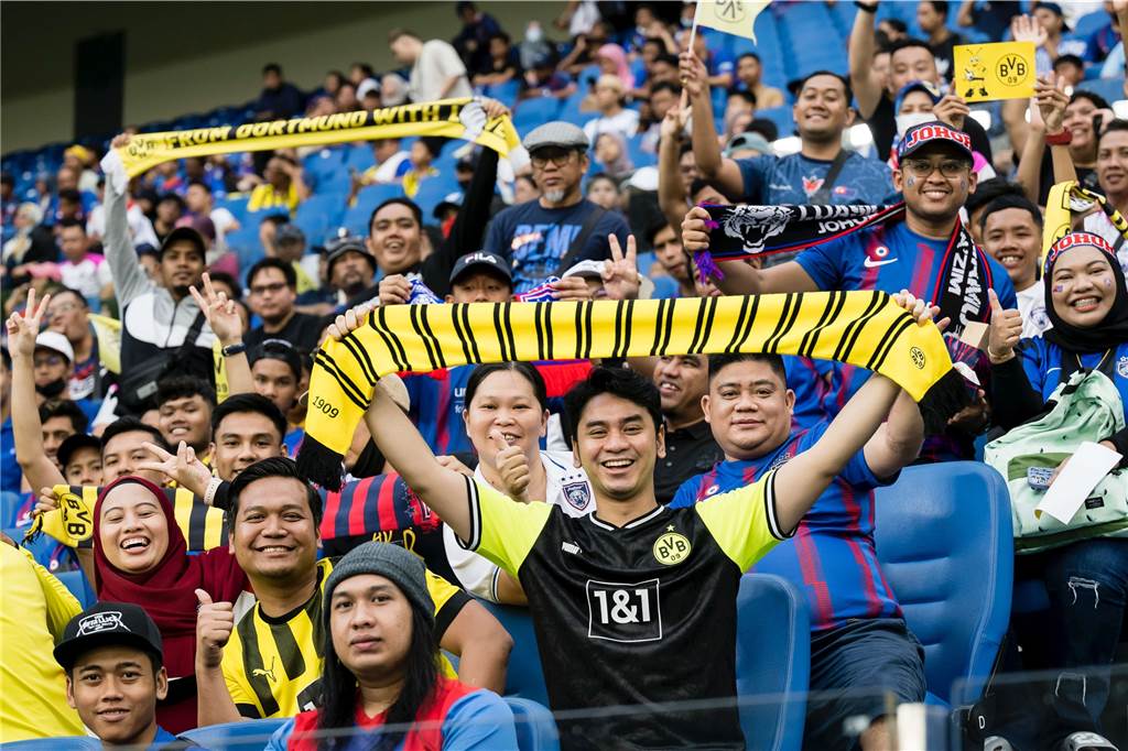 Impressionen des BVB-Testspiels gegen die Johor Southern Tigers.