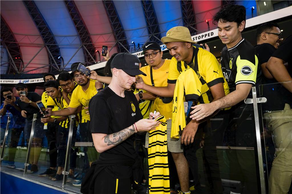 Impressionen des BVB-Testspiels gegen die Johor Southern Tigers.