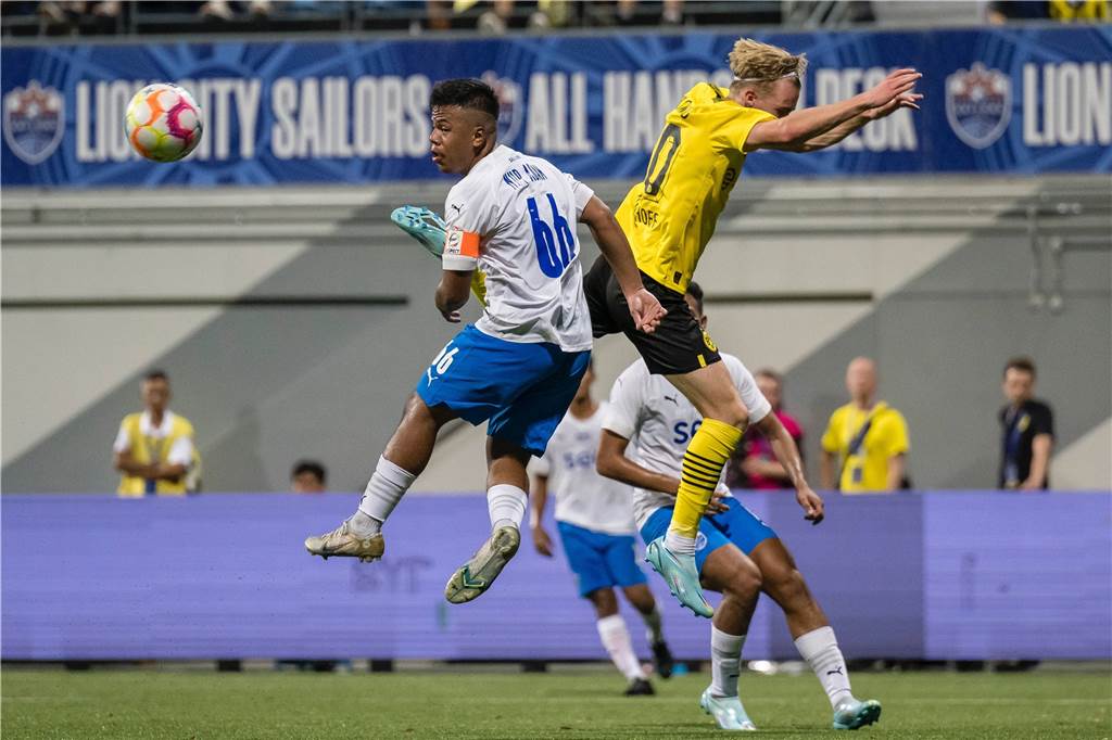 Impressionen des BVB-Testspiels gegen die Lion City Sailors.